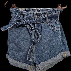 GUC SWS Denim Co Paper bag Denim shorts in size 5